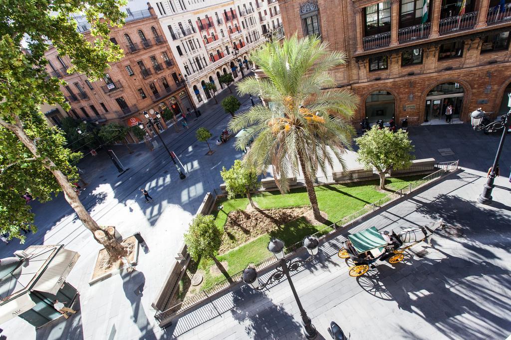Apartamentos Edificio Constitucion إشبيلية الغرفة الصورة