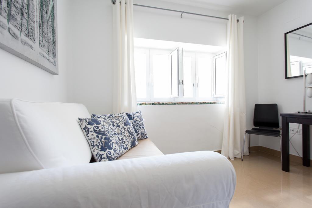 Apartamentos Edificio Constitucion إشبيلية الغرفة الصورة