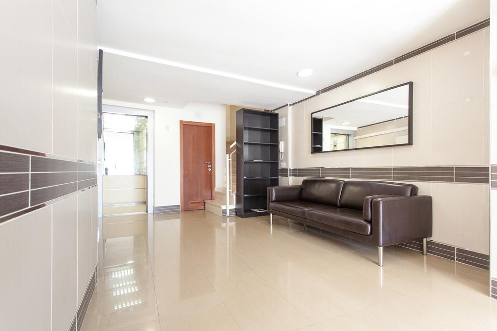 Apartamentos Edificio Constitucion إشبيلية المظهر الخارجي الصورة