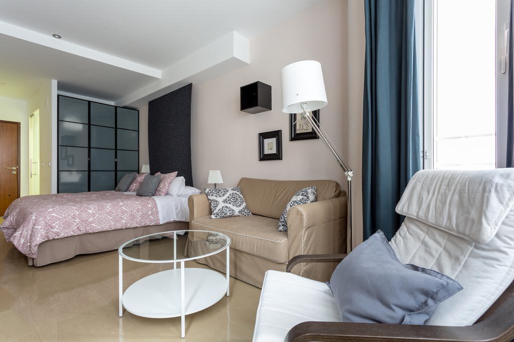 Apartamentos Edificio Constitucion إشبيلية المظهر الخارجي الصورة
